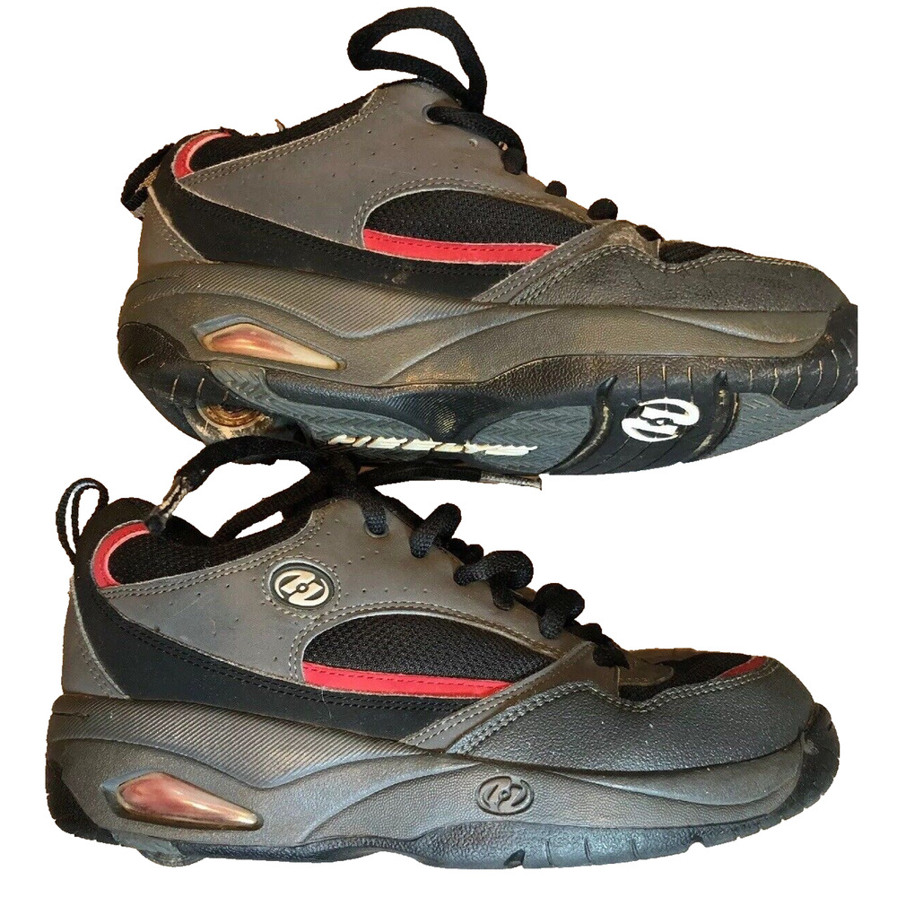 HEELYS - Youth Size 5 - Wheeled Roller Shoes - Skates NICE